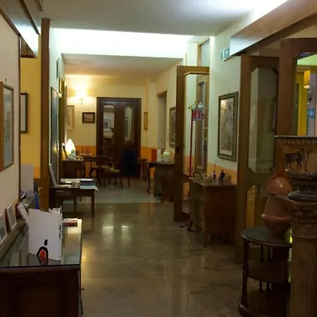 Benedetto فندق روما