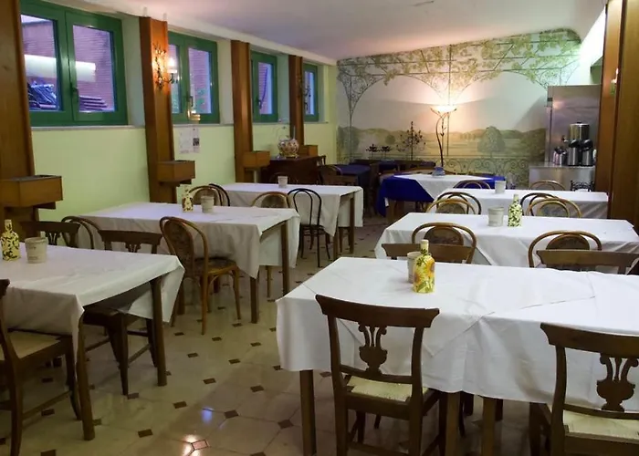 Otel Benedetto 2*