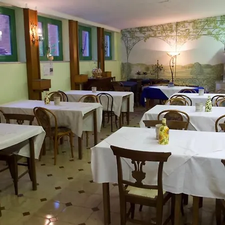 Hotell Benedetto 2*